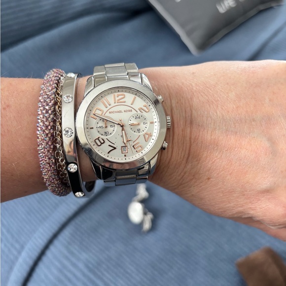 MK Link Watch - Picture 4 of 7